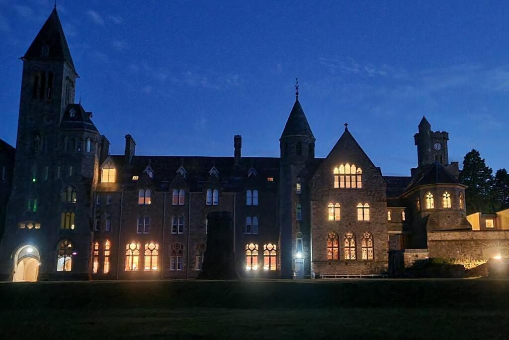 Ferienwohnung Loch Ness - Luxury Highland Retreat In Scotland Fort Augustus Exterior foto