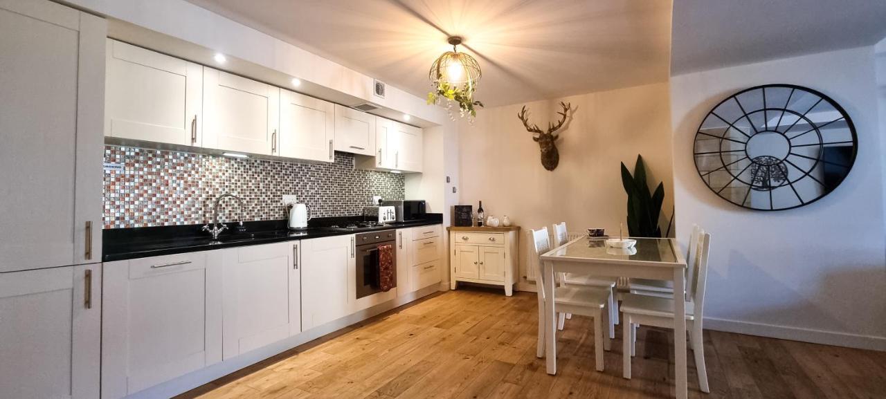 Ferienwohnung Loch Ness - Luxury Highland Retreat In Scotland Fort Augustus Exterior foto